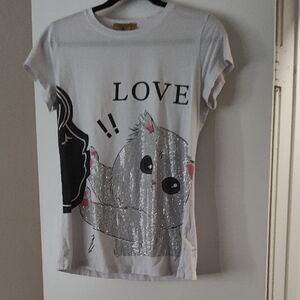 White Graphic T-Shirt with Cat Design